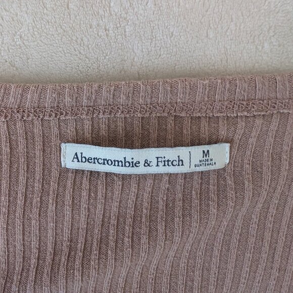 3/$30 A&F long sleeve ribbed top - Picture 3 of 6